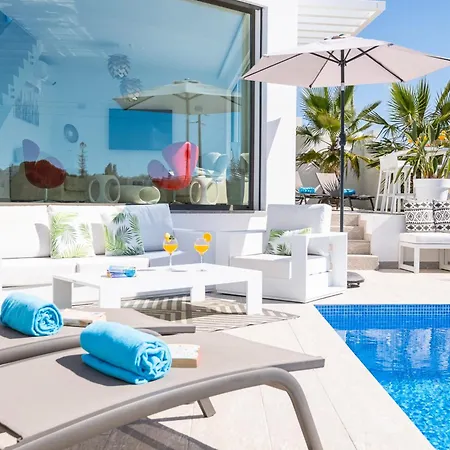 Villa Holiday Home In Armacao De Pera Near Beaches *