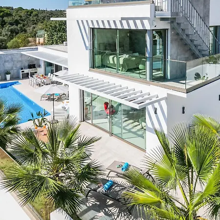 Holiday Home In Armacao De Pera Near Beaches וילה Armação de Pêra