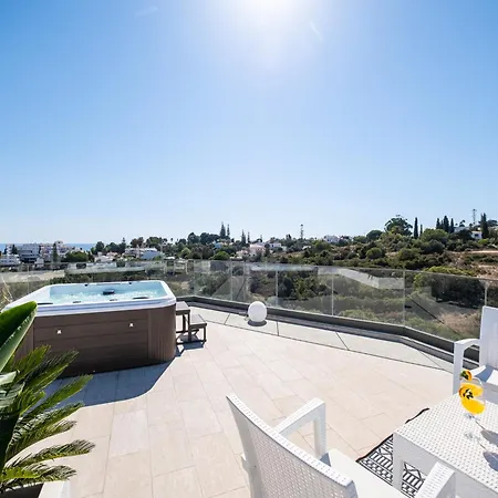 Holiday Home In Armacao De Pera Near Beaches וילה